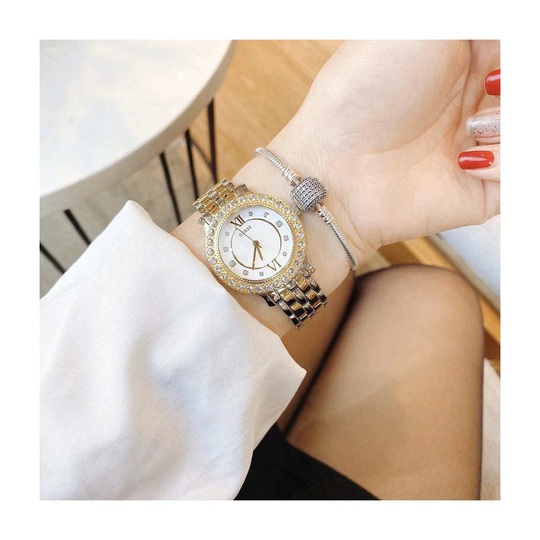 Montre pour femme Guess W1062L4