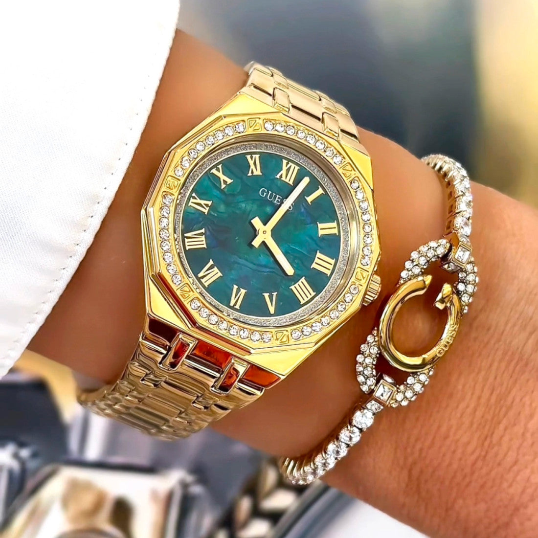 Montre GUESS Gold pour femme GW0770L2