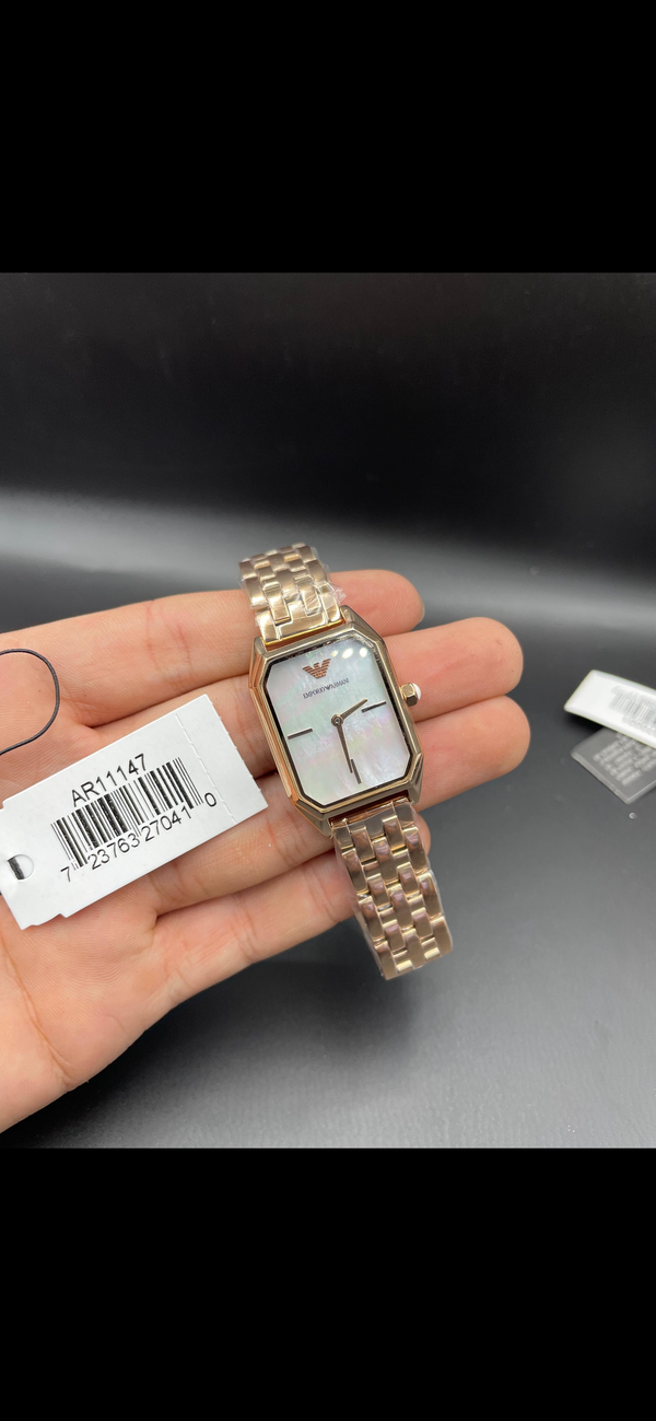 Montre EMPORIO ARMANI Pour Femme, AR11147