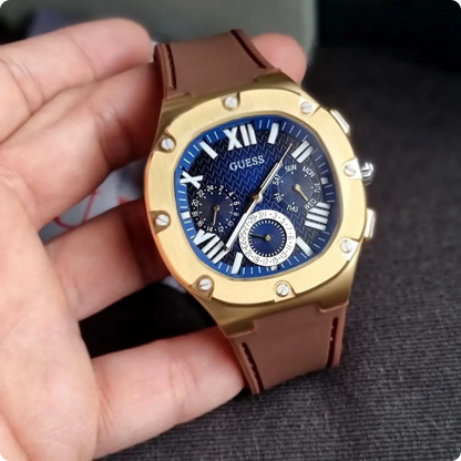 GUESS Mens Burgundy Gunmetal Multi-function Watch GW0571G5