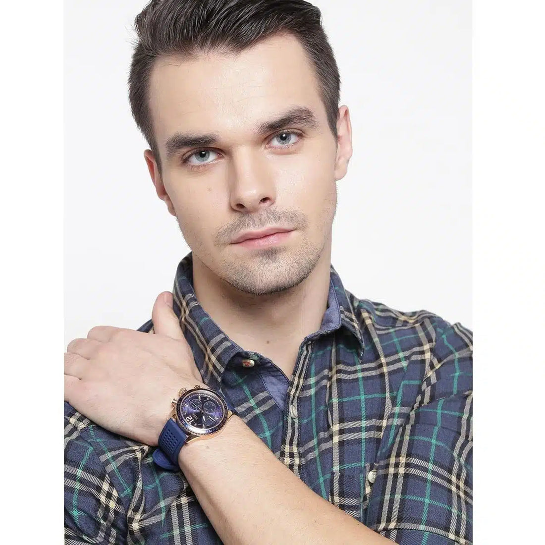 Montre pour homme Guess W0971G3